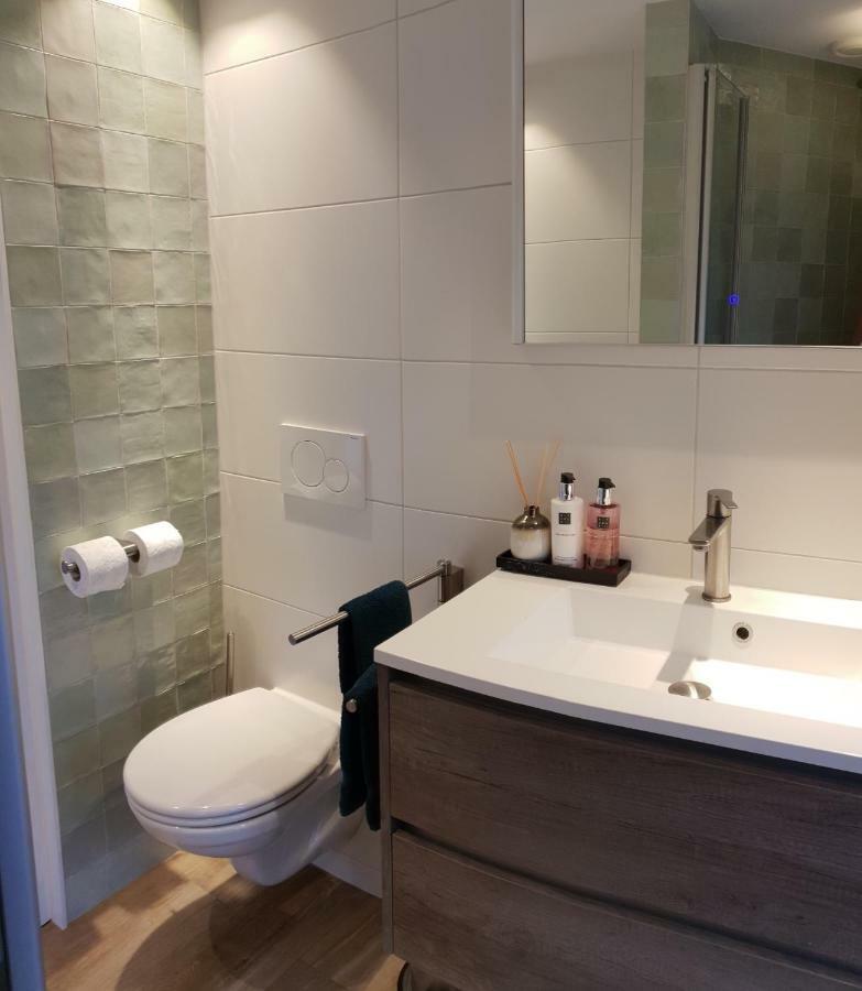 Canal View Suite Amsterdam Exterior photo